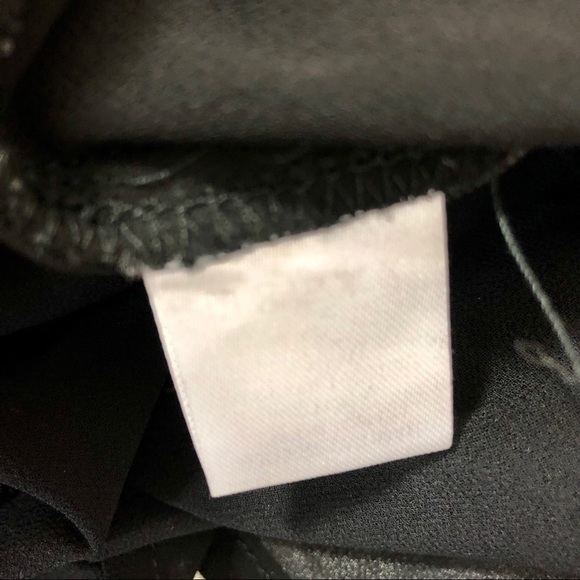 Buckle Leaf Method Top Sheer Black - Picture 10 of 12